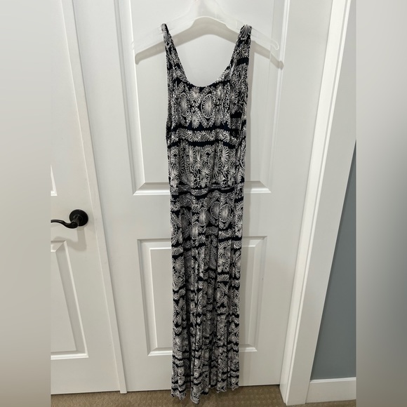 Joe Fresh Maxi Dress - Picture 2 of 3